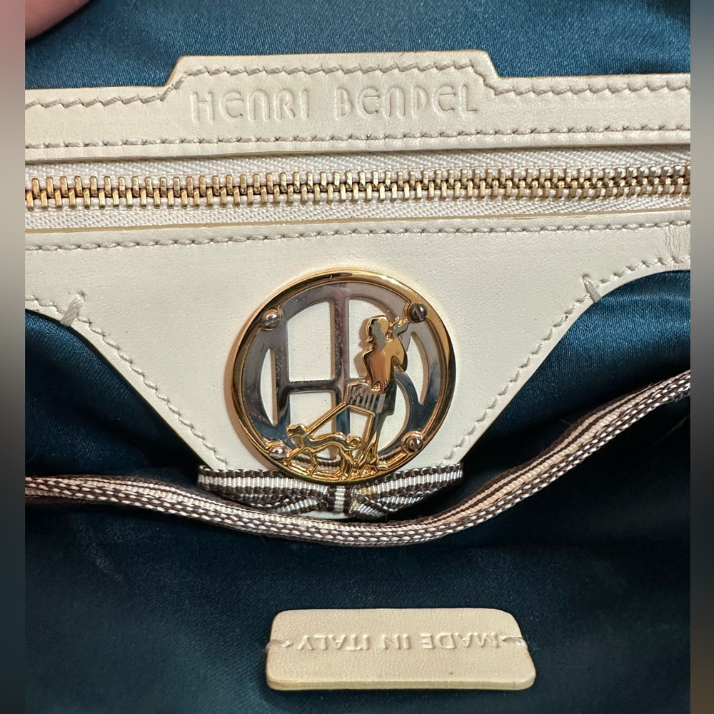 HENRI BENDEL NO. 7 PETITE QUILTED SHOULDER BAG W/ GOLD CHAIN TURQUOISE INTERIOR - Picture 14 of 17